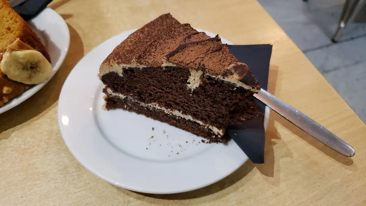 Brewtique Coffee And Cake – cake shop in Callington town centre